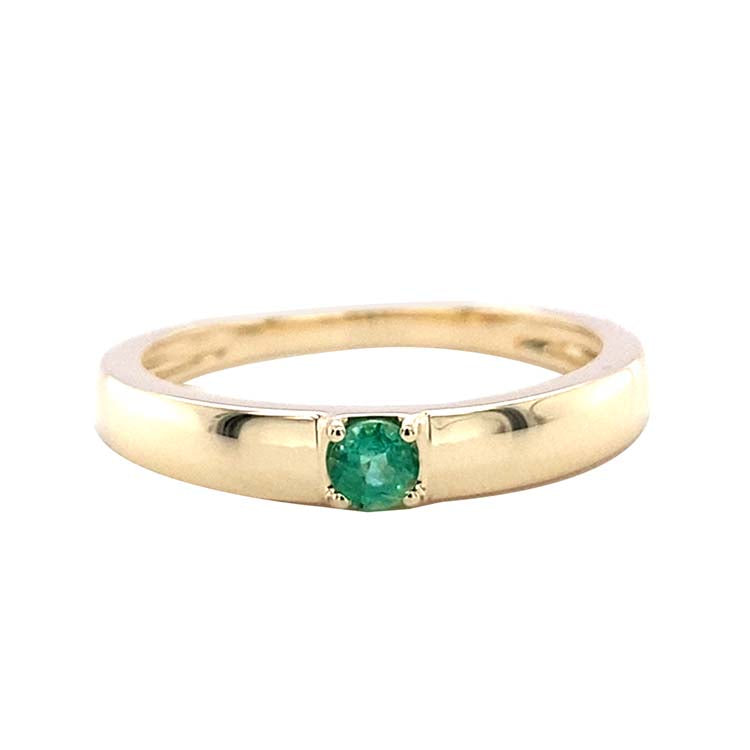 Emerald Ring in 9K Yellow Gold