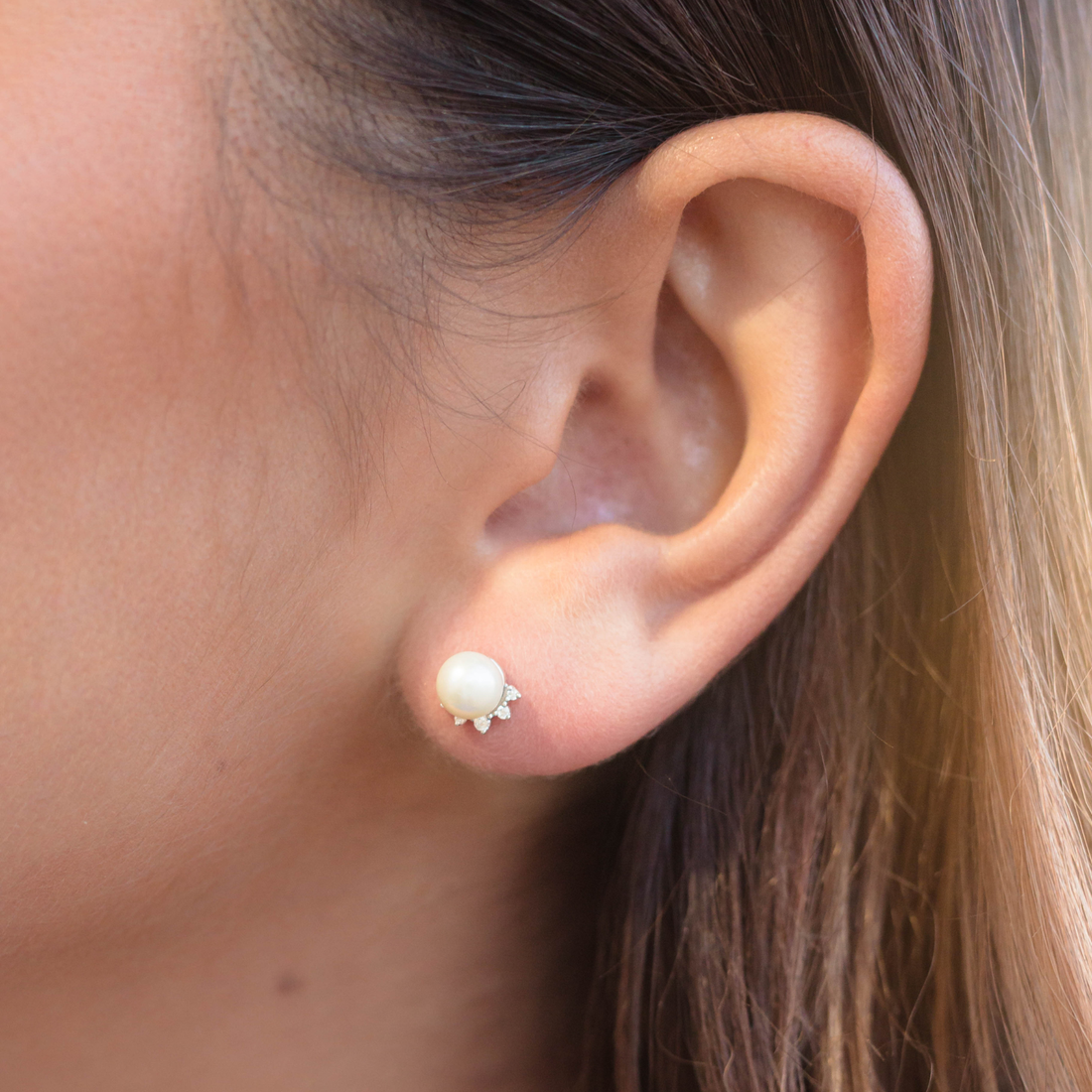 OCEANS COOGEE FRESHWATER PEARL EARRINGS SILVER