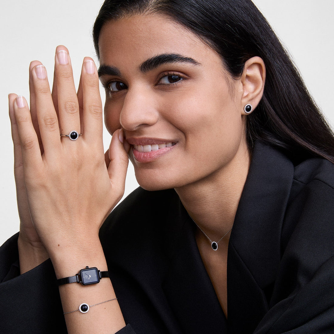 Daniel Wellington Audrey Necklace Black Agathe Silver